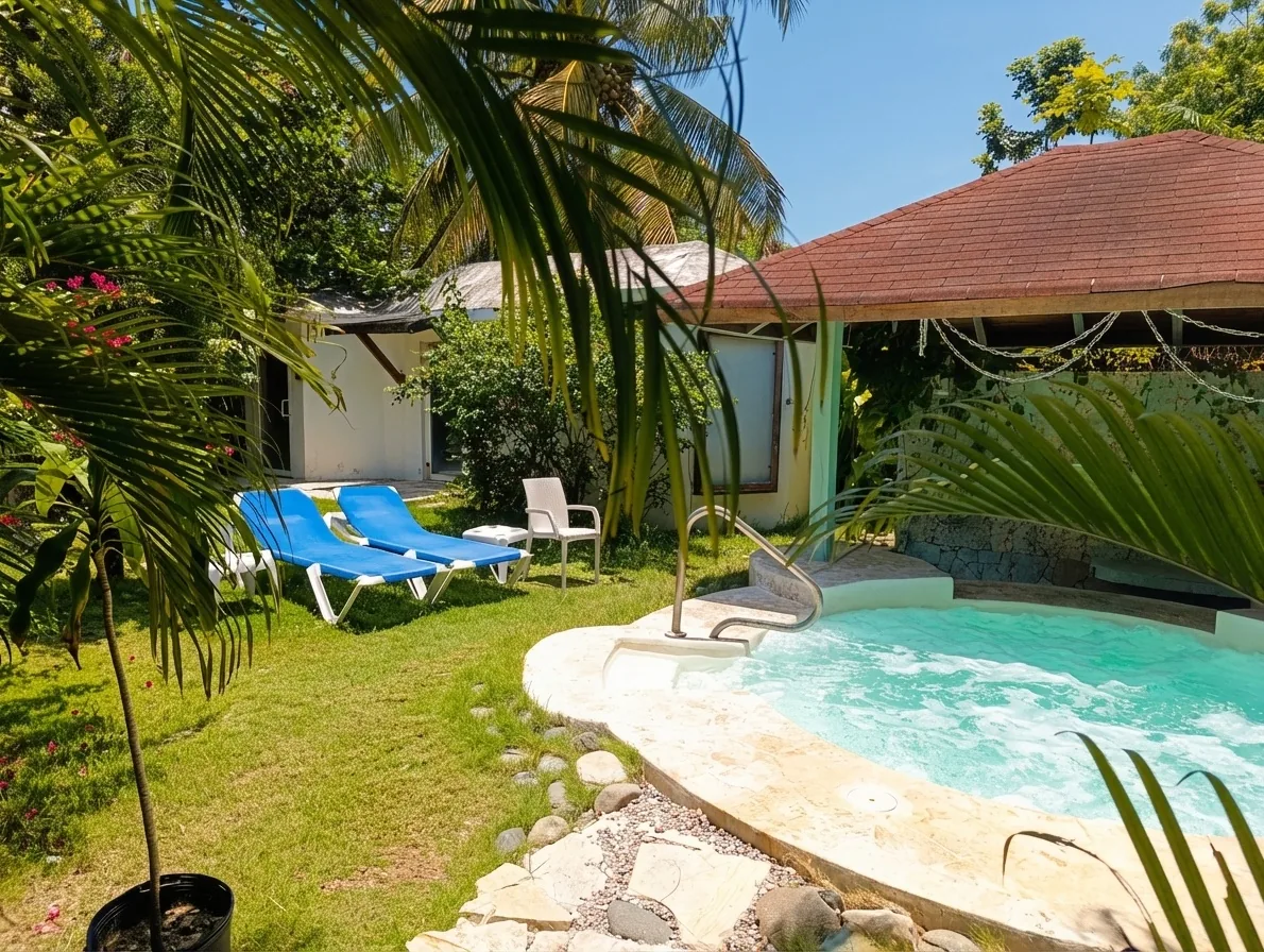 Tropical Garden Jacuzzi