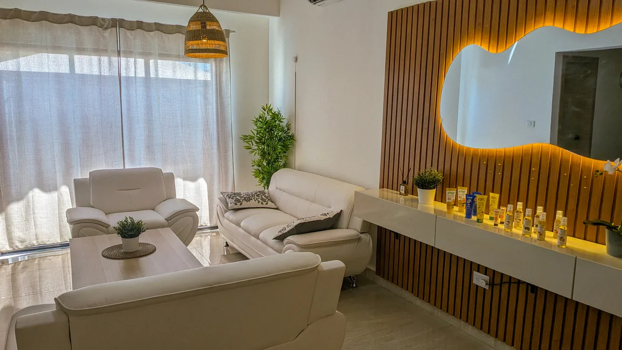 Lounge Reception